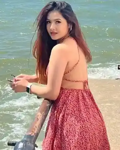 Call Girls in Kalamnuri